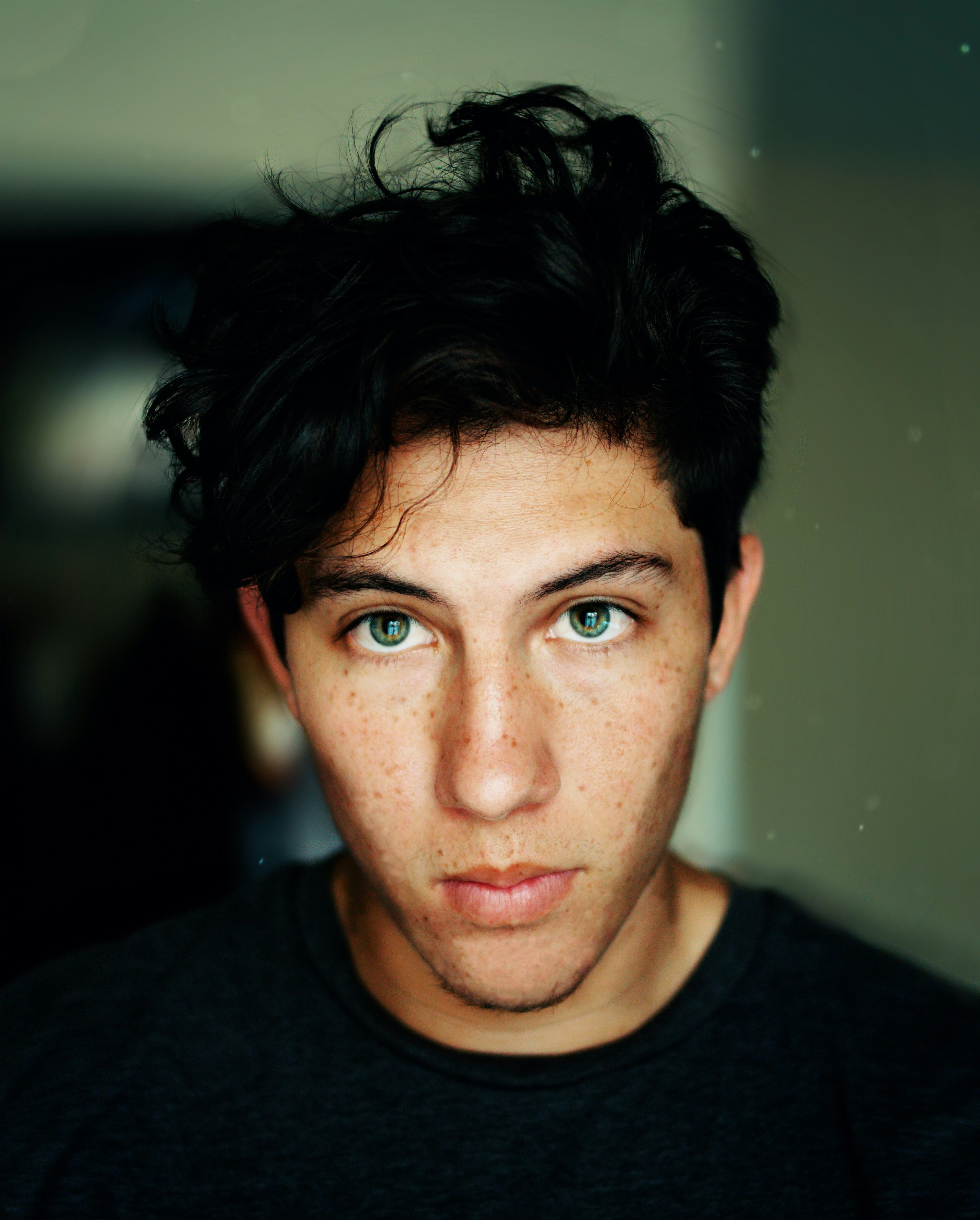 Try These Tips From Lindsay Adler To Take Dramatic Portraits of Men